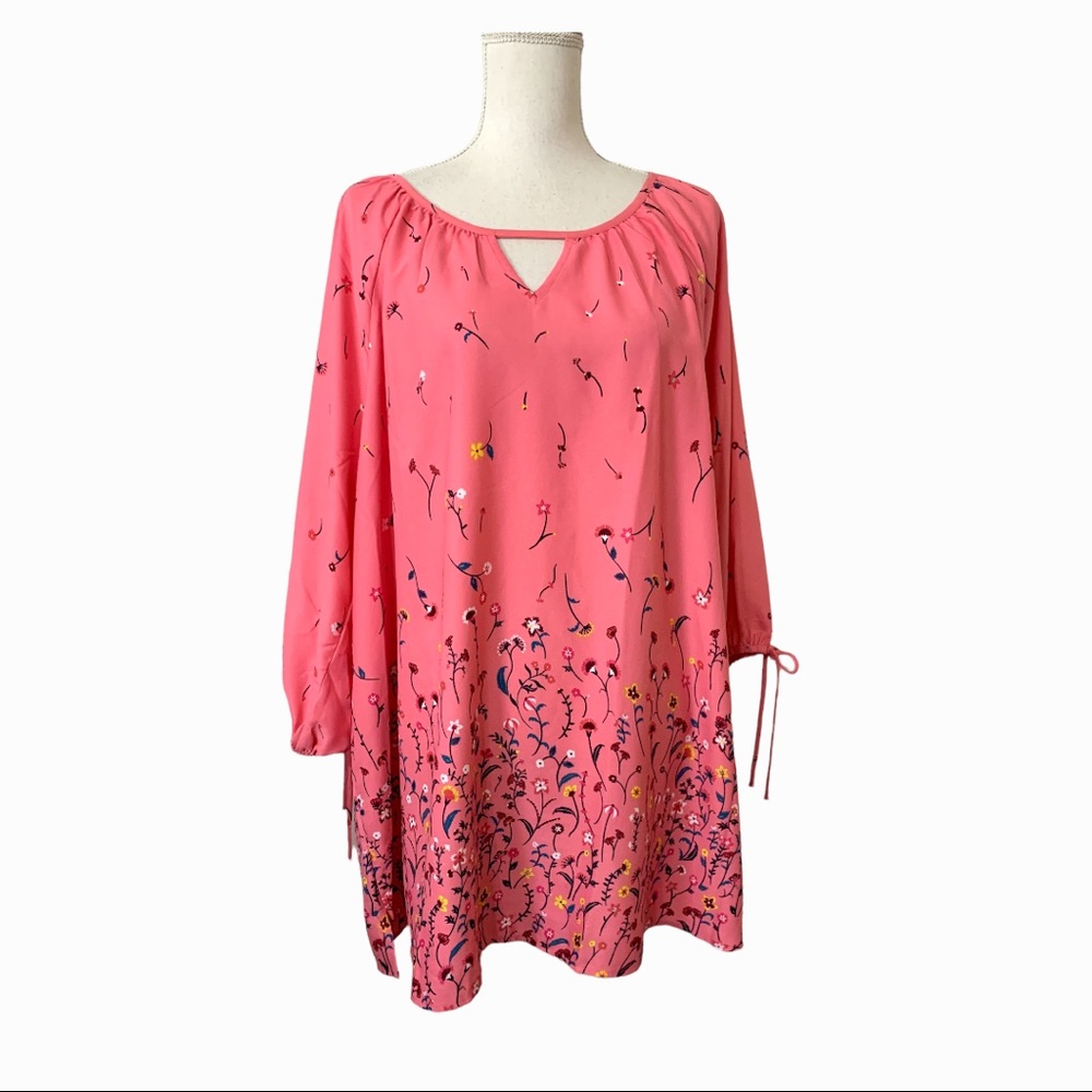 NWOT  GORGEOUS    FLORAL PRINT   3/4 SLEEVE   TUNIC TOP     1X 22/24
